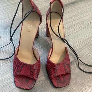 Gucci Red Snakeskin Block Heels Size 37.5